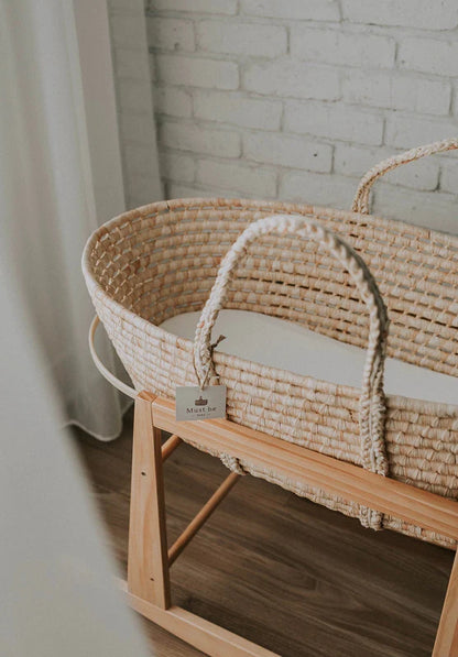 Must be Baby - Fitted sheet for rattan basket