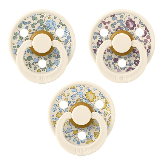 Bibs - Pack of 4 Try-It Eloise Collection Pacifiers